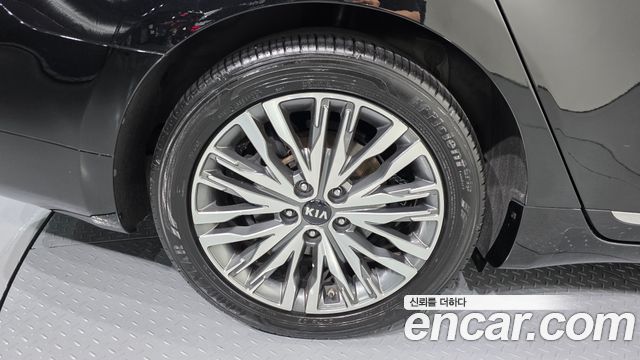 Kia K7 из Кореи Encar