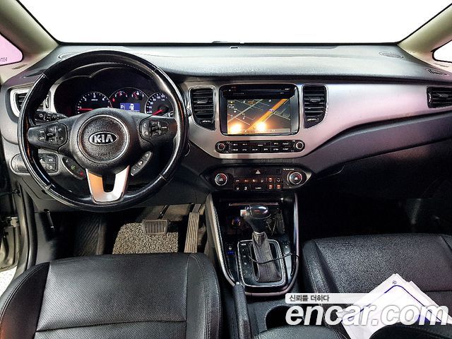 Kia Carens из Кореи Encar