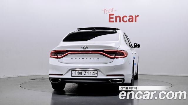 Hyundai Grandeur из Кореи Encar