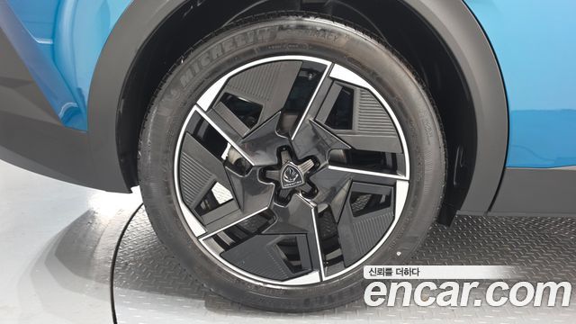 Peugeot 408 1.2 Hybrid GT — пробег 7 596 км