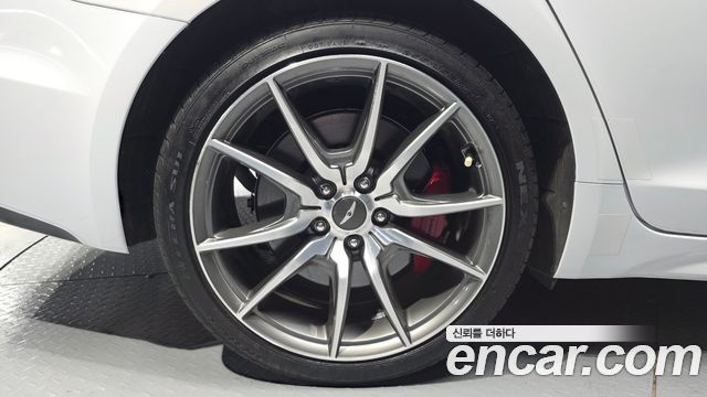 Genesis G70 2.0T AWD Sport Package — пробег 44 932 км — фото 5 из 5