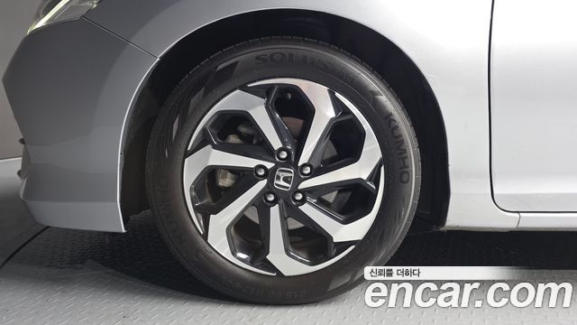 Honda Accord 2.4 9th — пробег 165 480 км