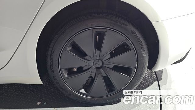 Tesla Model 3 RWD — пробег 53 290 км — фото 5 из 5
