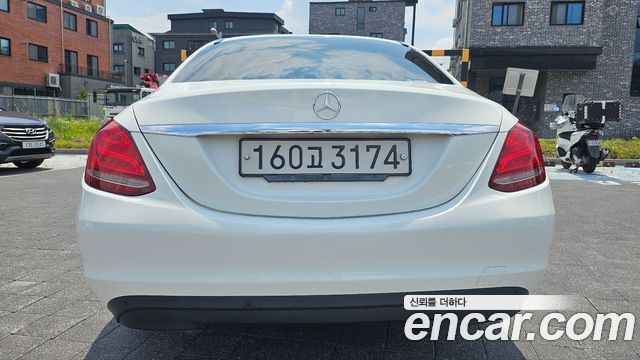 Mercedes-Benz C-Class из Кореи Encar
