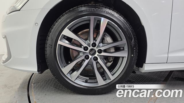 Audi A6 из Кореи Encar