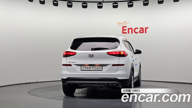 Hyundai Tucson из Кореи Encar