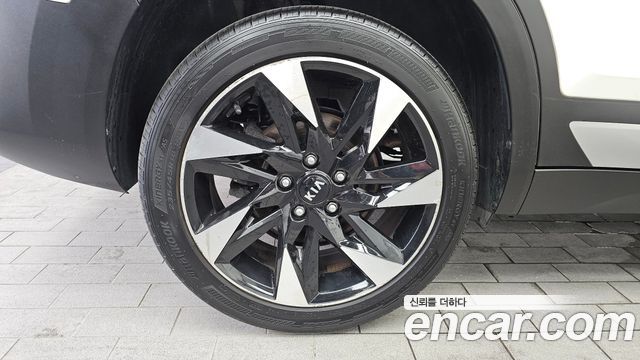 Kia Seltos из Кореи Encar