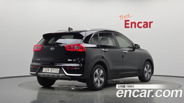 Kia Niro из Кореи Encar
