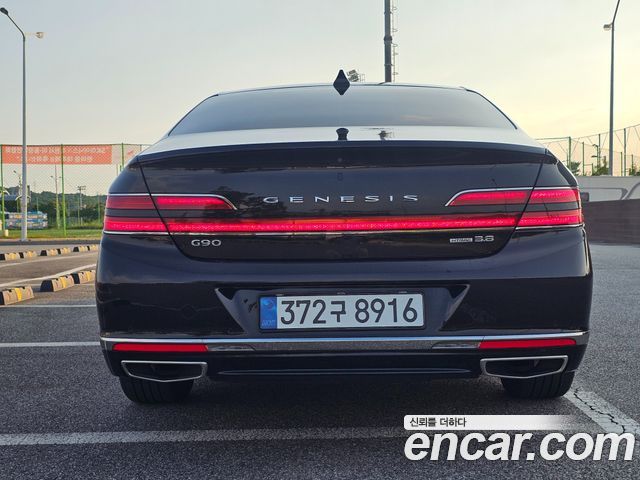 Genesis G90 из Кореи Encar