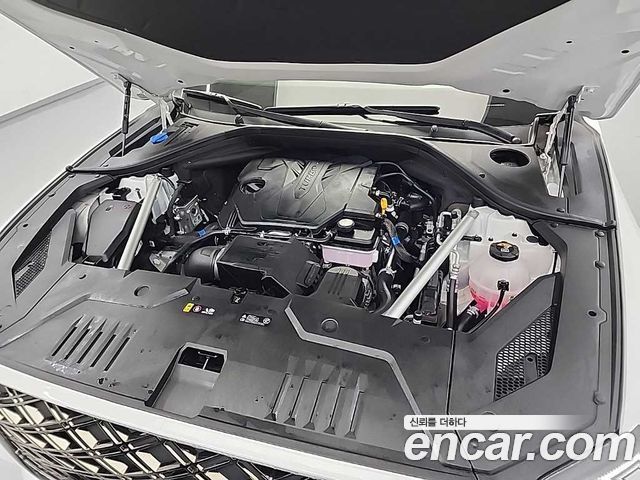 Genesis GV70 из Кореи Encar
