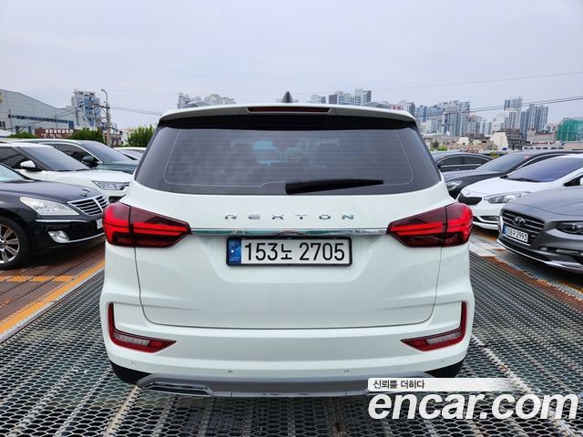 Ssangyong Rexton из Кореи Encar