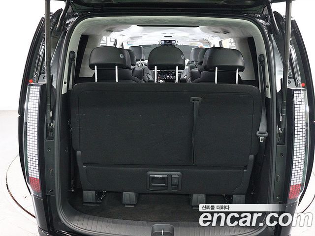 Hyundai Staria из Кореи Encar