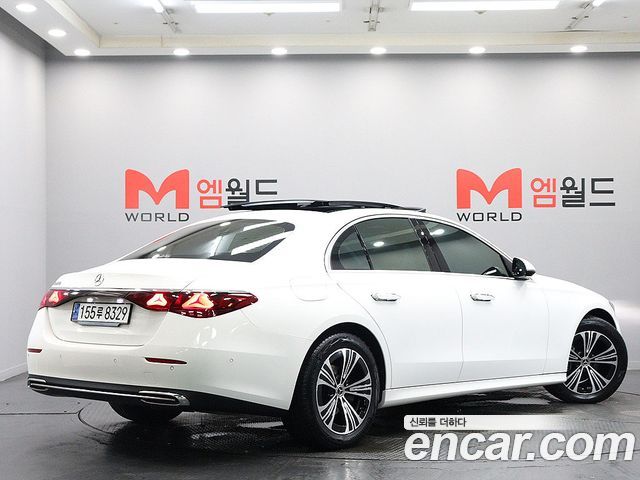 Mercedes-Benz E-Class из Кореи Encar