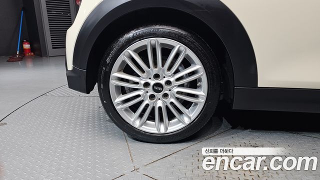 Mini Cooper из Кореи Encar