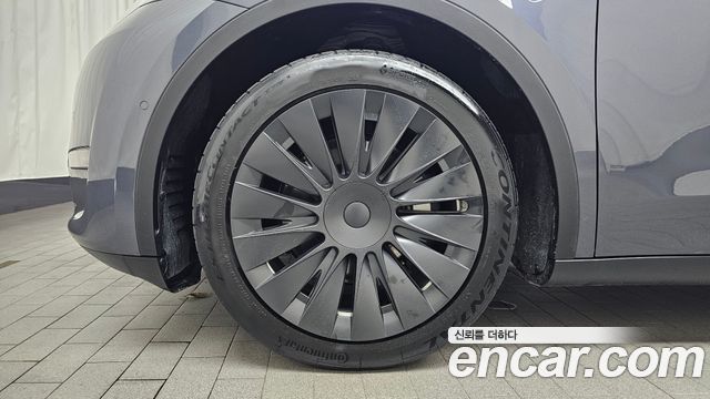Tesla Model Y Long Range AWD — пробег 146 696 км — фото 5 из 5