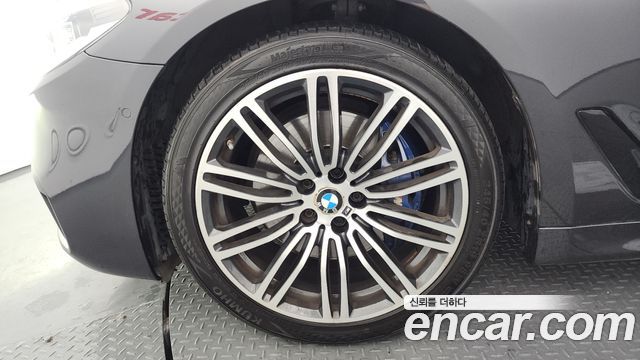 BMW 5-Series из Кореи Encar