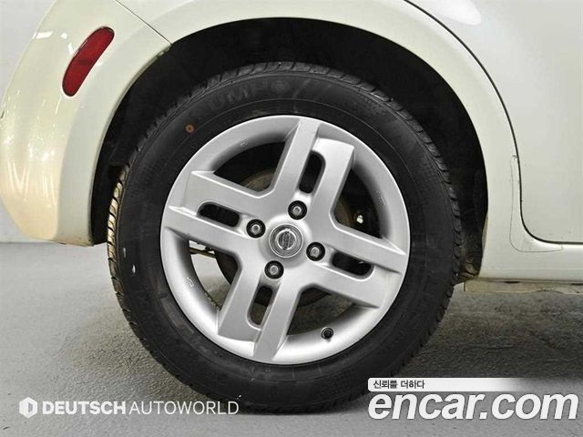 Nissan Cube 1.8 SL Z12 — пробег 151 922 км