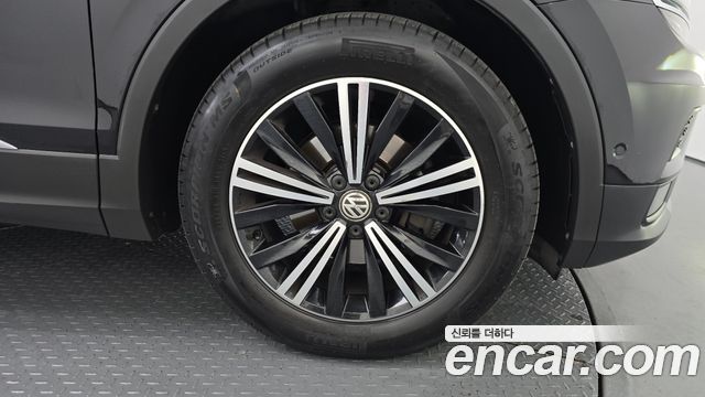 Volkswagen Tiguan из Кореи Encar