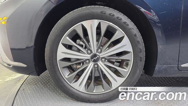 Kia K8 из Кореи Encar