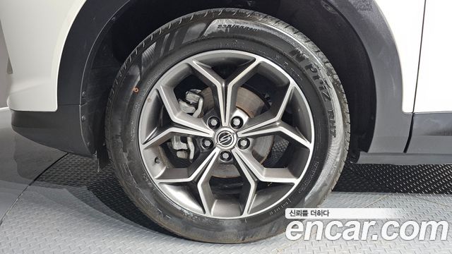 Ssangyong KORANDO из Кореи Encar