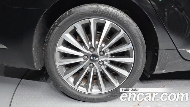 Kia K7 из Кореи Encar