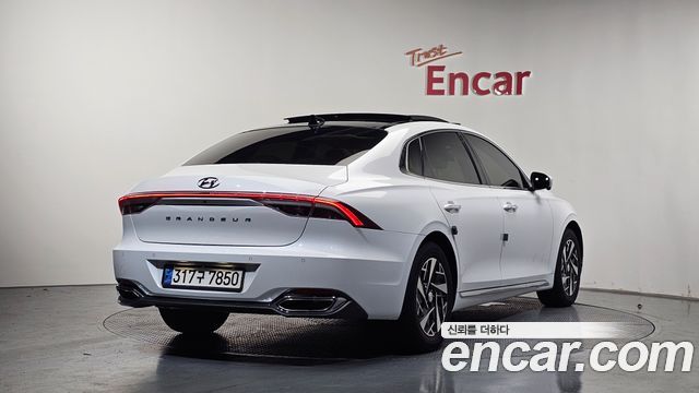 Hyundai Grandeur из Кореи Encar