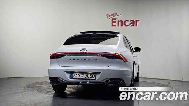 Hyundai Grandeur из Кореи Encar