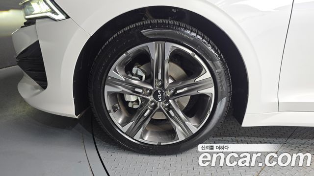 Kia K5 из Кореи Encar