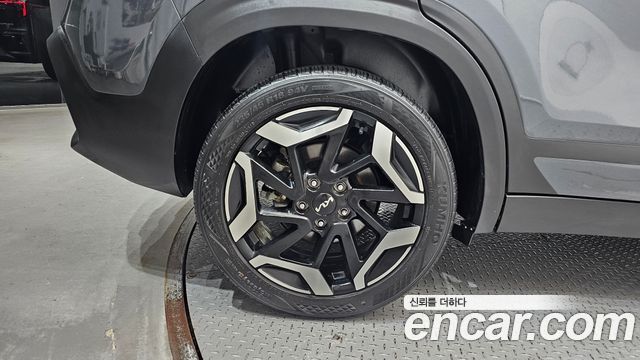 Kia Seltos из Кореи Encar