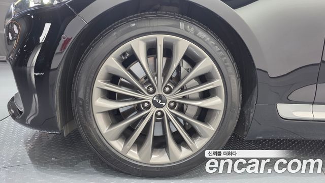 Kia K9 из Кореи Encar