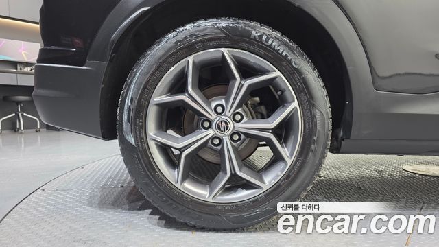 Ssangyong KORANDO из Кореи Encar