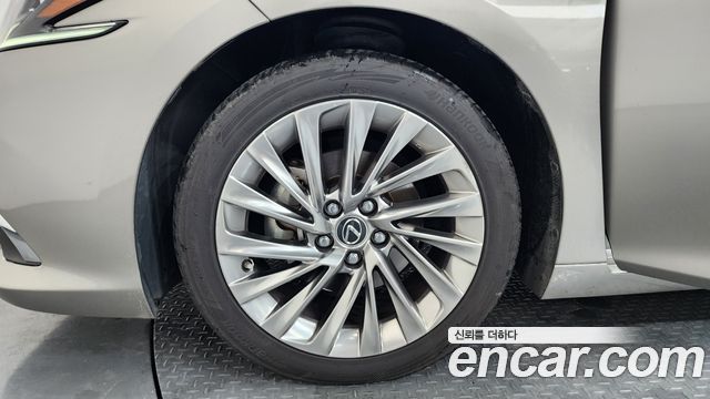 Lexus ES из Кореи Encar