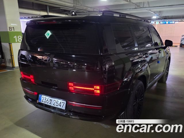 Hyundai Santafe HEV 1.6 2WD Calligraphy — пробег 750 км — фото 3 из 5