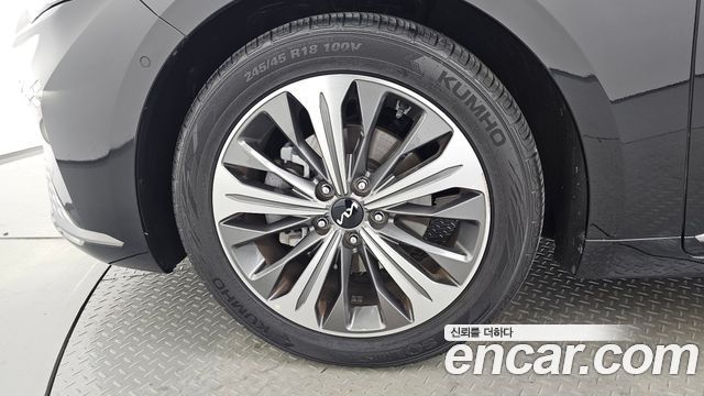 Kia K8 из Кореи Encar