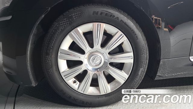 Hyundai Equus из Кореи Encar