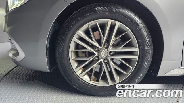 Hyundai Grandeur из Кореи Encar