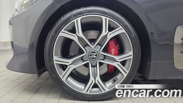 Kia Stinger из Кореи Encar