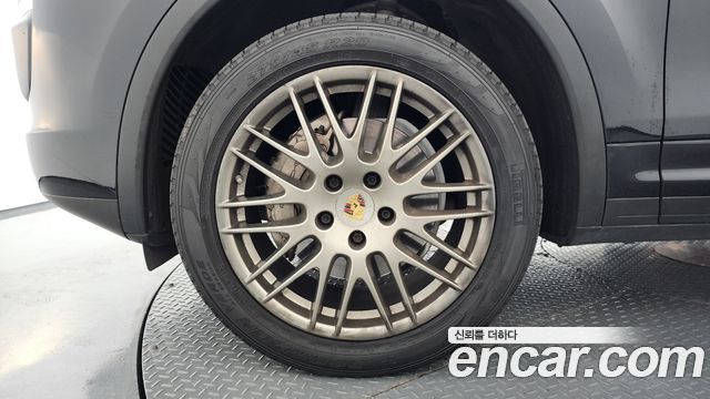 Porsche Cayenne 4.2 S Diesel 958 — пробег 125 170 км — фото 5 из 5