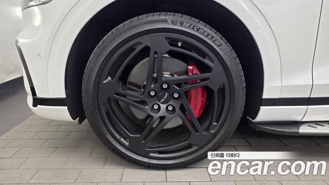 Genesis GV70 из Кореи Encar