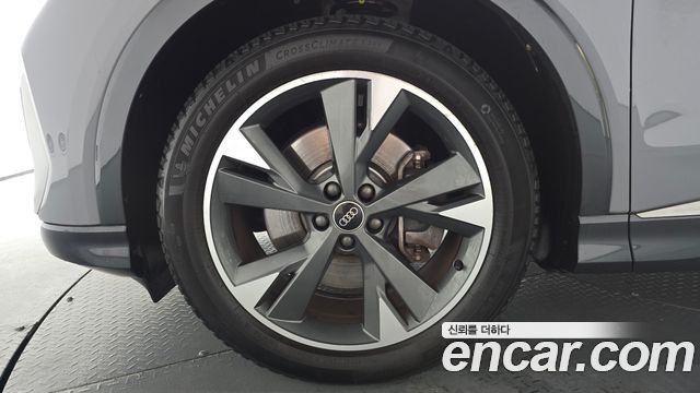 Audi Q4 e-tron из Кореи Encar