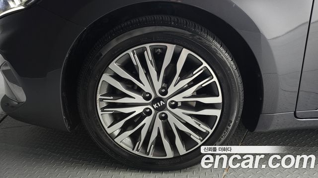 Kia K7 из Кореи Encar