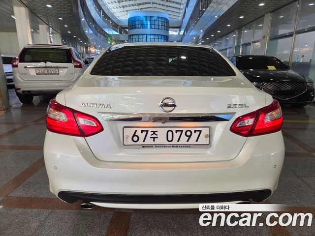 Nissan Altima 2.5 L33 — пробег 73 337 км