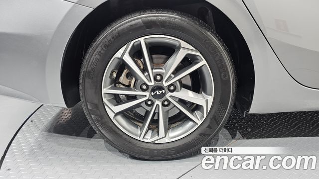 Kia K3 из Кореи Encar