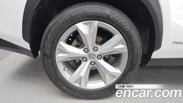 Lexus NX из Кореи Encar