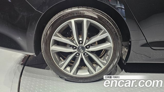 Kia K5 из Кореи Encar