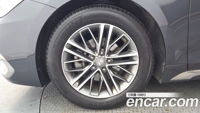 Hyundai Grandeur из Кореи Encar