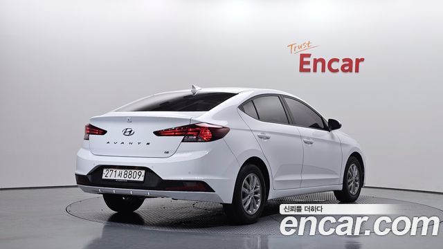 Hyundai AVANTE из Кореи Encar