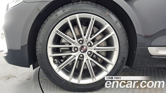 Kia K9 из Кореи Encar