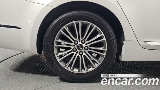 Kia K7 из Кореи Encar