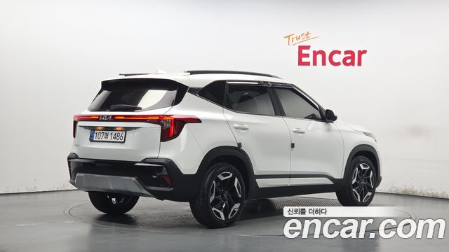 Kia Seltos из Кореи Encar